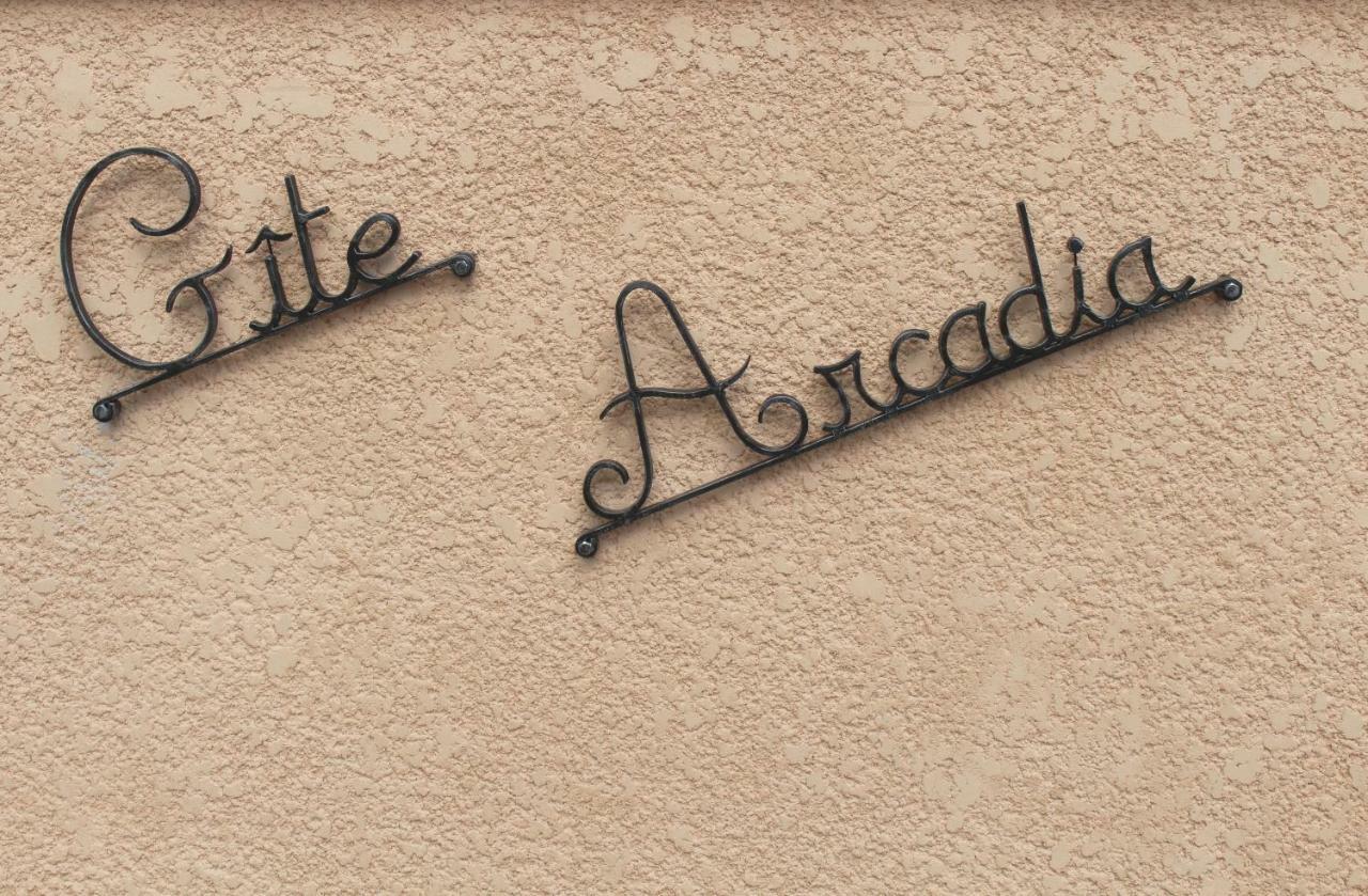 Gite Arcadia Saint-Ambroix Eksteriør billede